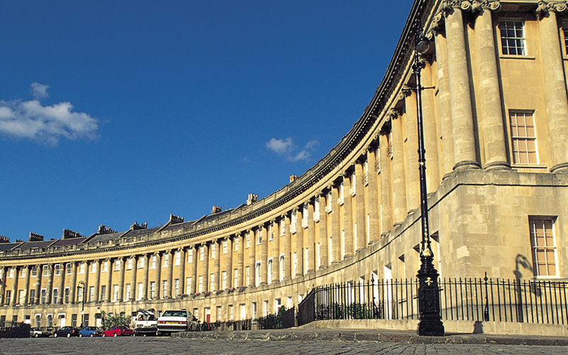 Bath Royal Crescent - Bath Royal Crescent is one of the greatest examples of Georgian architecture in the UK.